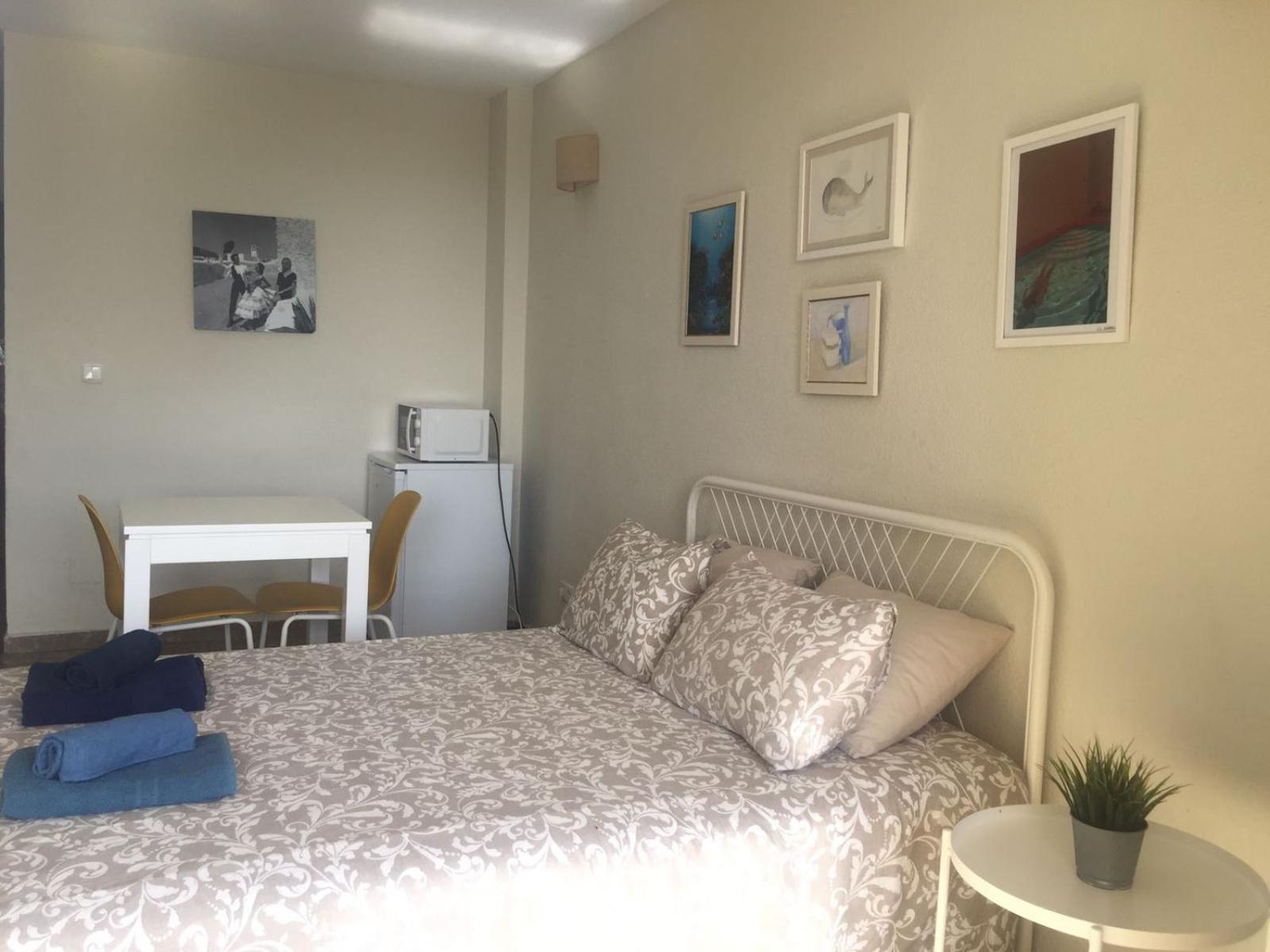 Apartamento En El Centro De 토레몰리노스 외부 사진