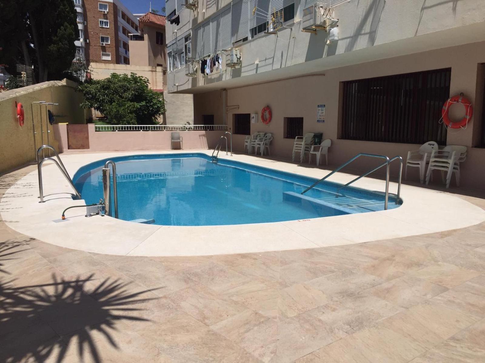 Apartamento En El Centro De 토레몰리노스 외부 사진